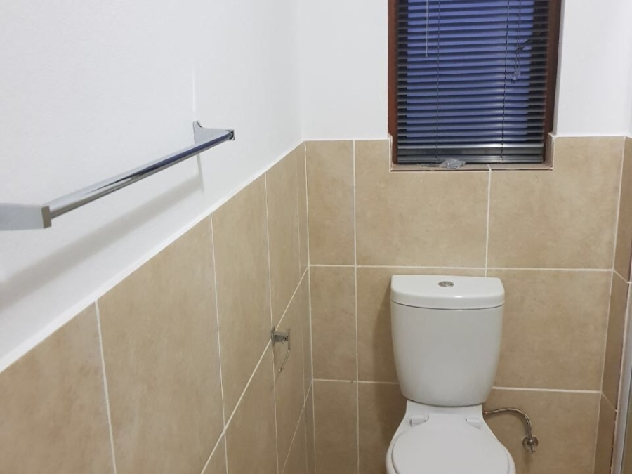 2 Bedroom Property for Sale in Hesteapark Gauteng