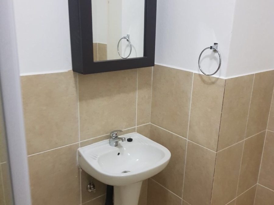 2 Bedroom Property for Sale in Hesteapark Gauteng