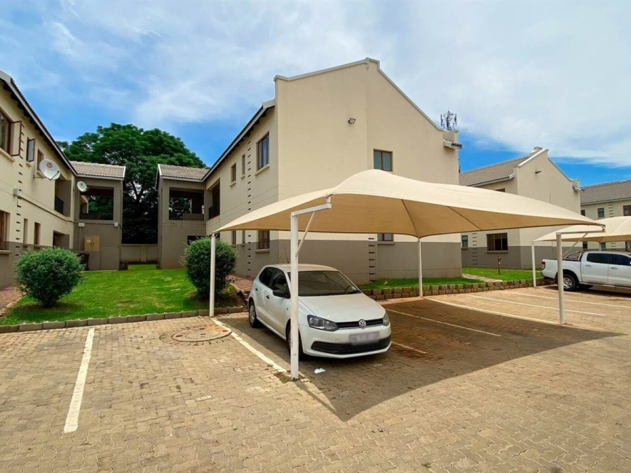 2 Bedroom Property for Sale in Hesteapark Gauteng