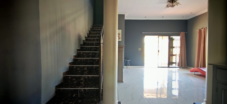 4 Bedroom Property for Sale in Brackendowns Gauteng