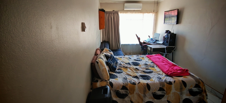 4 Bedroom Property for Sale in Brackendowns Gauteng