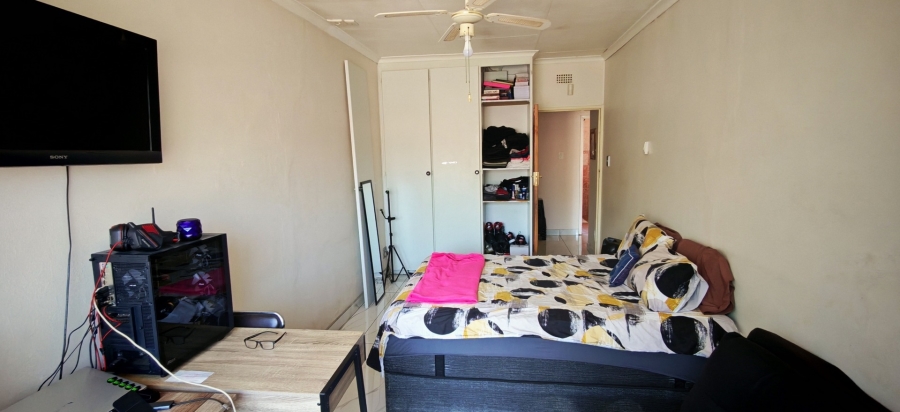 4 Bedroom Property for Sale in Brackendowns Gauteng