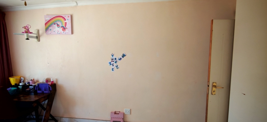 4 Bedroom Property for Sale in Brackendowns Gauteng