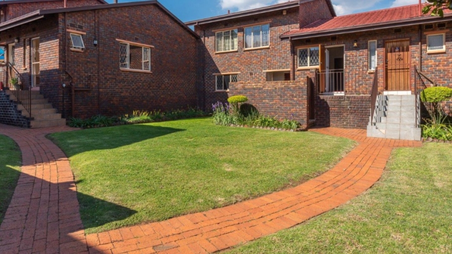 3 Bedroom Property for Sale in Brackenhurst Gauteng