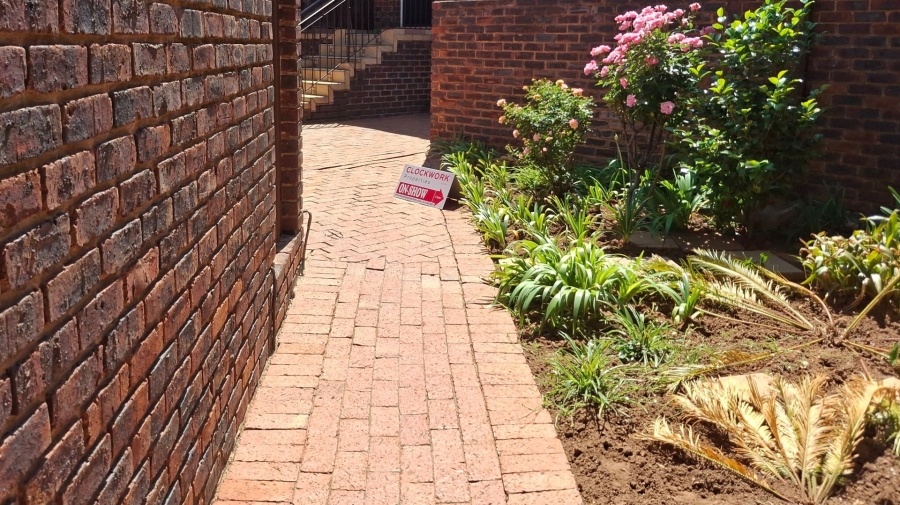 3 Bedroom Property for Sale in Brackenhurst Gauteng
