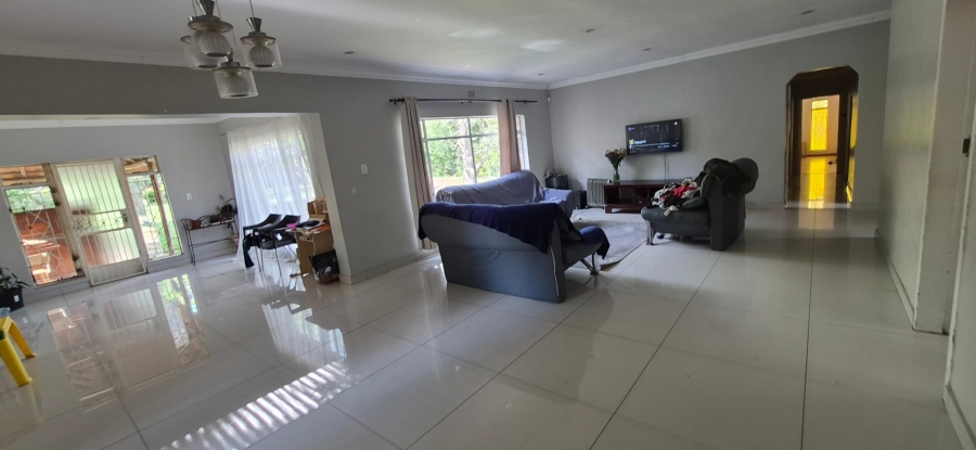 3 Bedroom Property for Sale in Homestead Apple Orchards Gauteng
