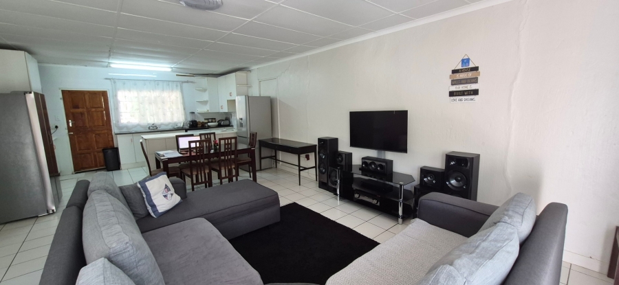 3 Bedroom Property for Sale in Homestead Apple Orchards Gauteng
