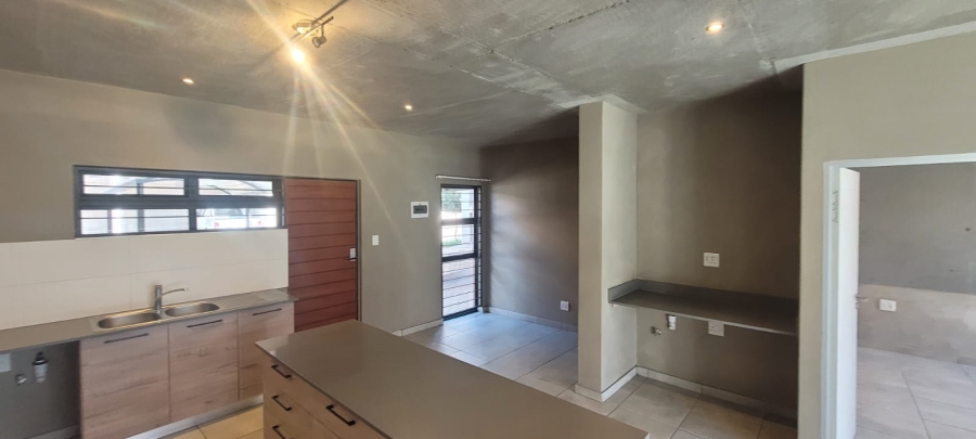 To Let 2 Bedroom Property for Rent in Equestria Gauteng