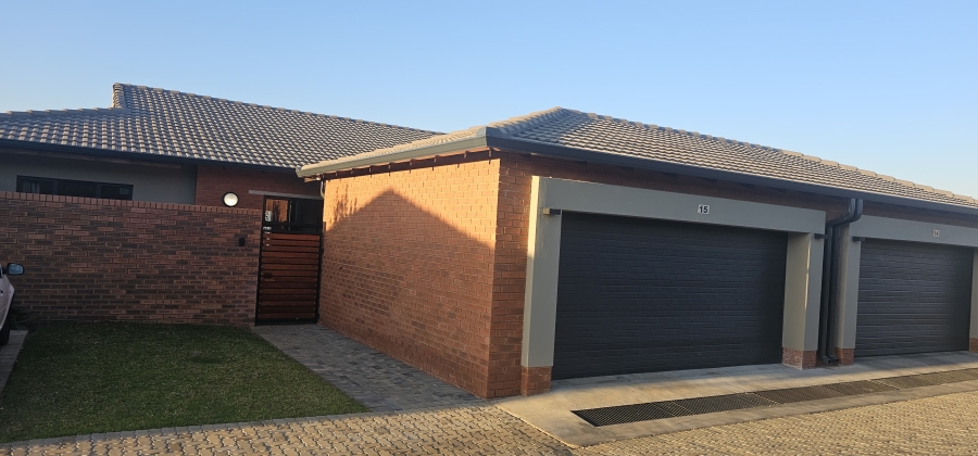 To Let 3 Bedroom Property for Rent in Six Fountains Residential Estate Gauteng