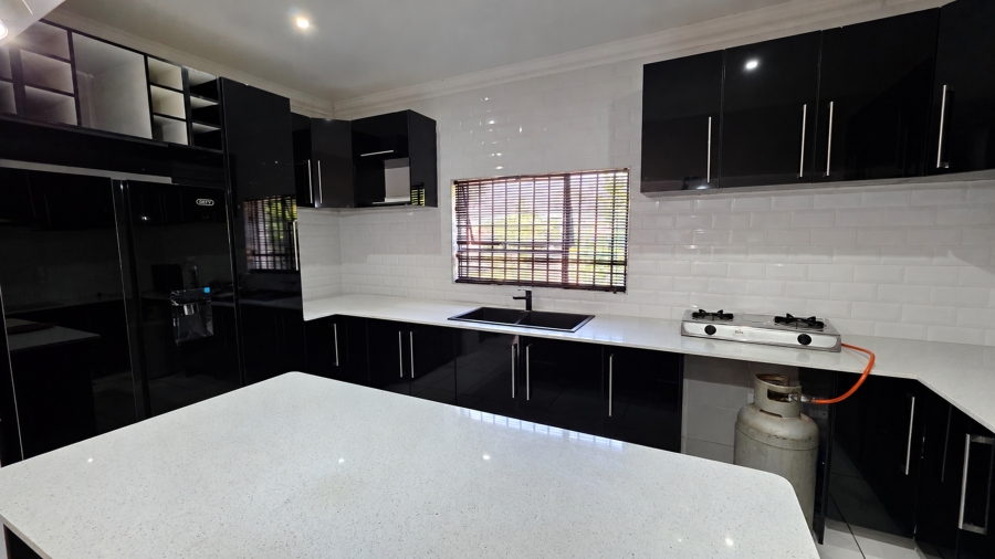 5 Bedroom Property for Sale in Wonderboom South Gauteng