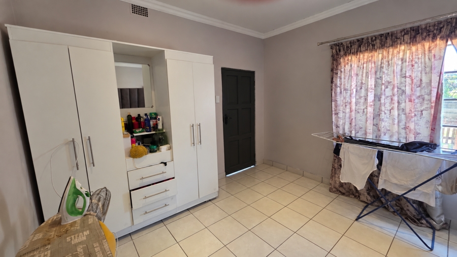 5 Bedroom Property for Sale in Wonderboom South Gauteng