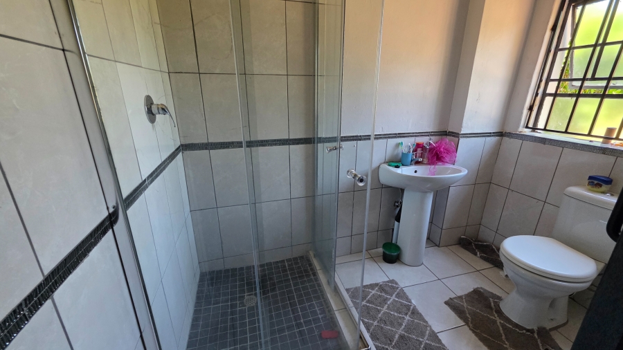 5 Bedroom Property for Sale in Wonderboom South Gauteng