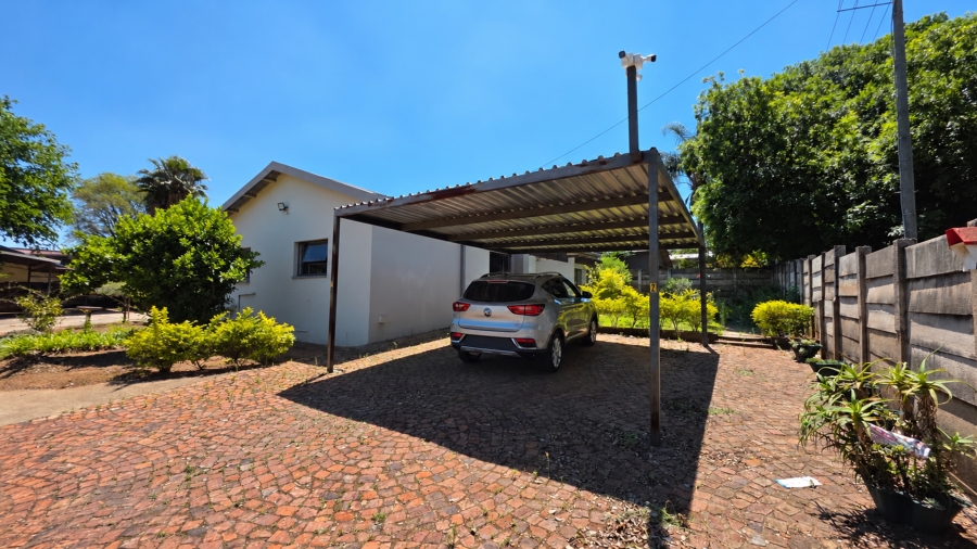 5 Bedroom Property for Sale in Wonderboom South Gauteng