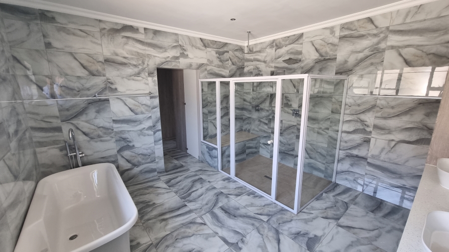 4 Bedroom Property for Sale in Six Fountains Residential Estate Gauteng