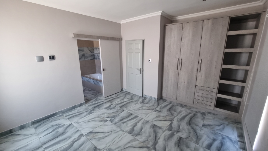 4 Bedroom Property for Sale in Six Fountains Residential Estate Gauteng