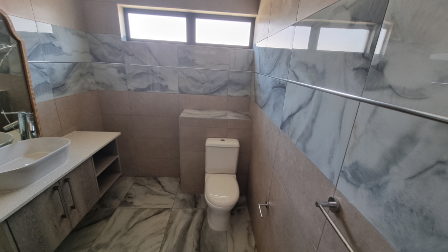 4 Bedroom Property for Sale in Six Fountains Residential Estate Gauteng