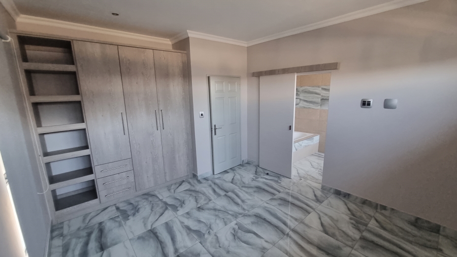 4 Bedroom Property for Sale in Six Fountains Residential Estate Gauteng