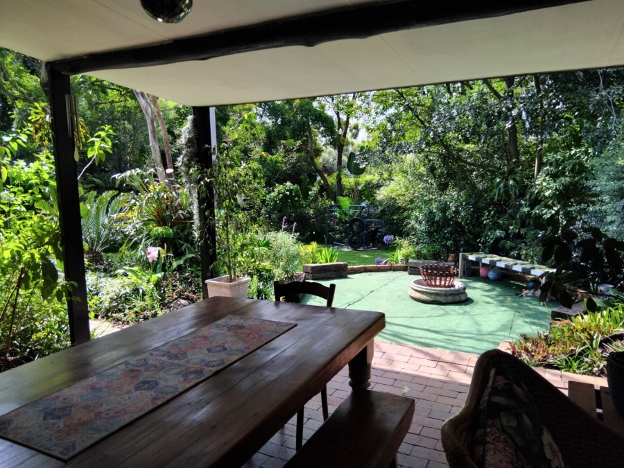 5 Bedroom Property for Sale in Gallo Manor Gauteng