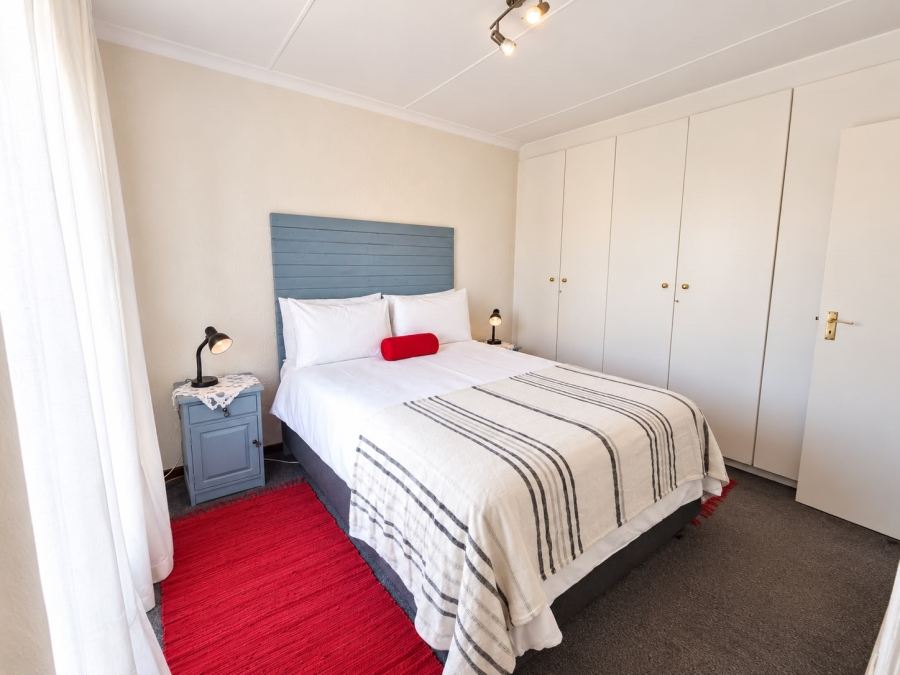 To Let 1 Bedroom Property for Rent in Broadacres Gauteng