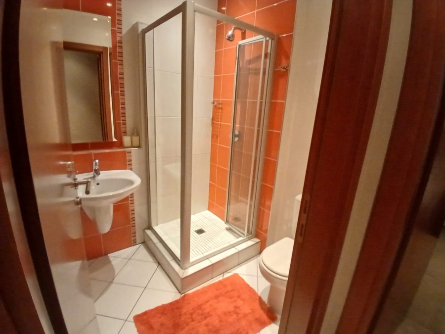 2 Bedroom Property for Sale in Bedford Gardens Gauteng