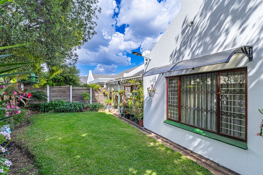 2 Bedroom Property for Sale in Eden Glen Gauteng