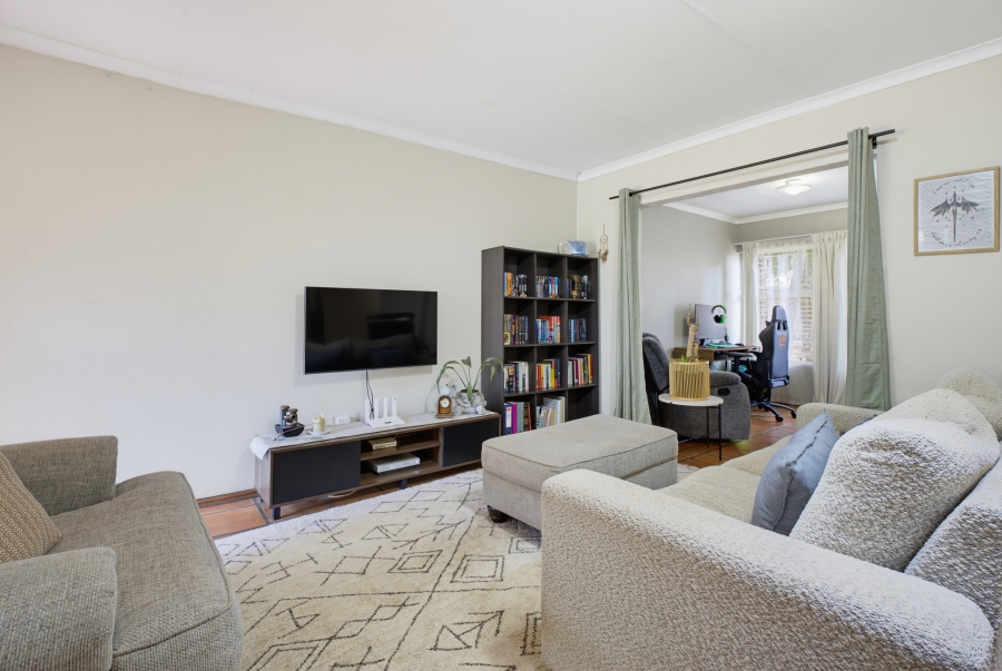 2 Bedroom Property for Sale in Hennopspark Gauteng