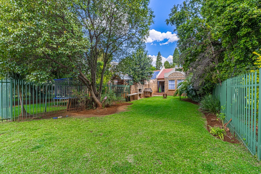 2 Bedroom Property for Sale in Hennopspark Gauteng