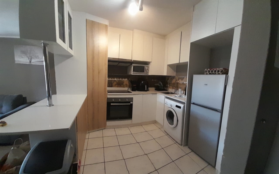 To Let 3 Bedroom Property for Rent in Weltevreden Park Gauteng