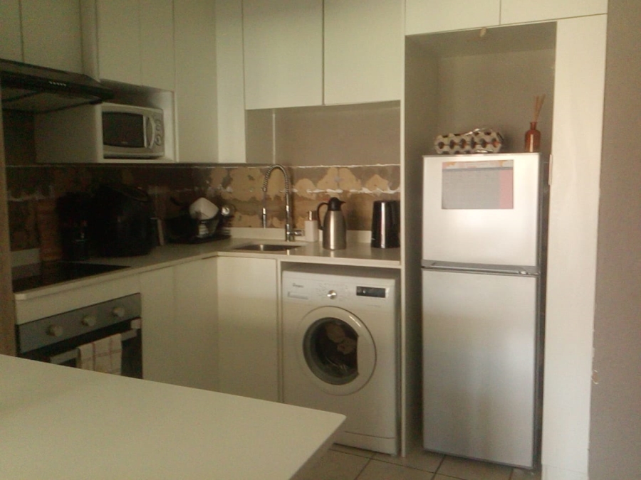 To Let 3 Bedroom Property for Rent in Weltevreden Park Gauteng