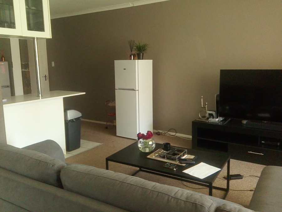 To Let 3 Bedroom Property for Rent in Weltevreden Park Gauteng
