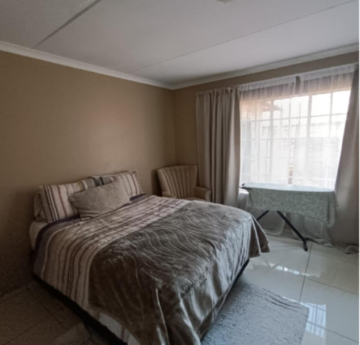 3 Bedroom Property for Sale in Amberfield Crest Estate Gauteng