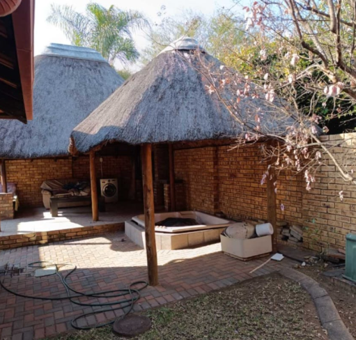 3 Bedroom Property for Sale in Amberfield Crest Estate Gauteng