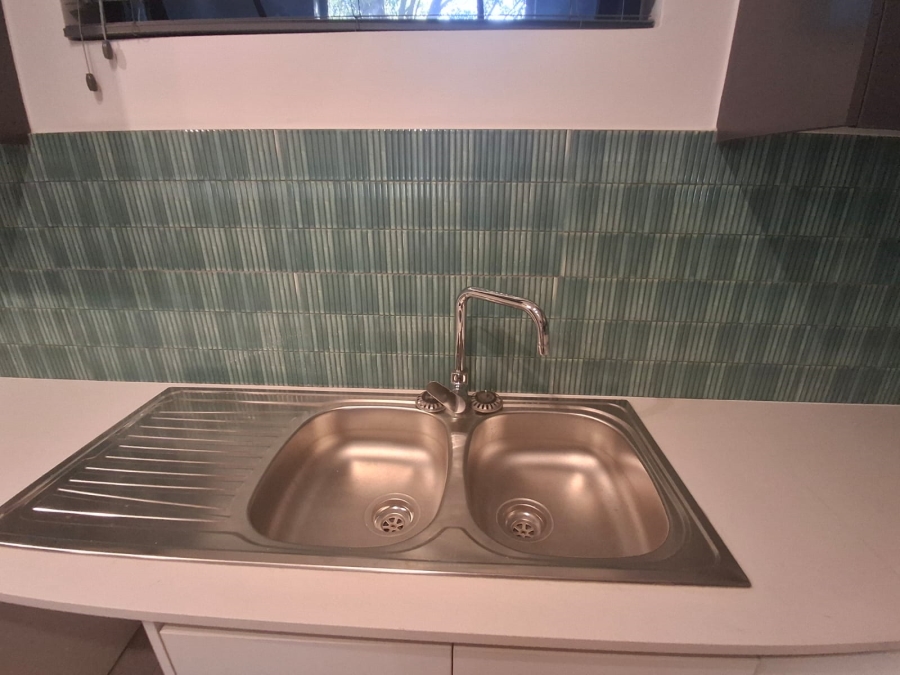 To Let 2 Bedroom Property for Rent in Lynnwood Gauteng