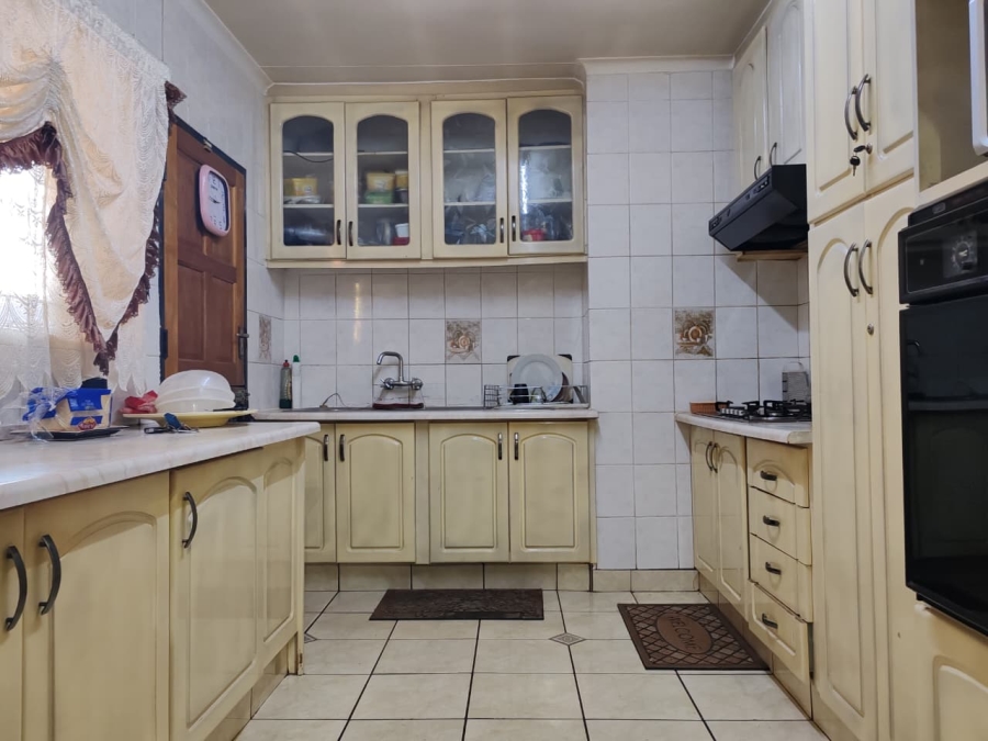 3 Bedroom Property for Sale in Bakerton Gauteng