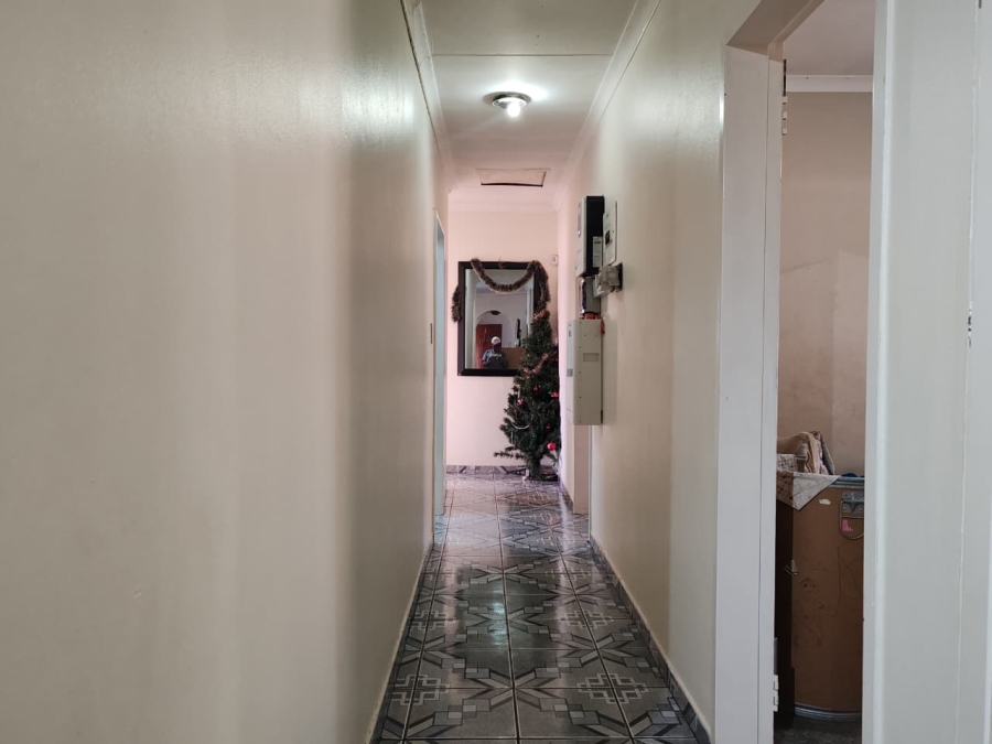 3 Bedroom Property for Sale in Bakerton Gauteng
