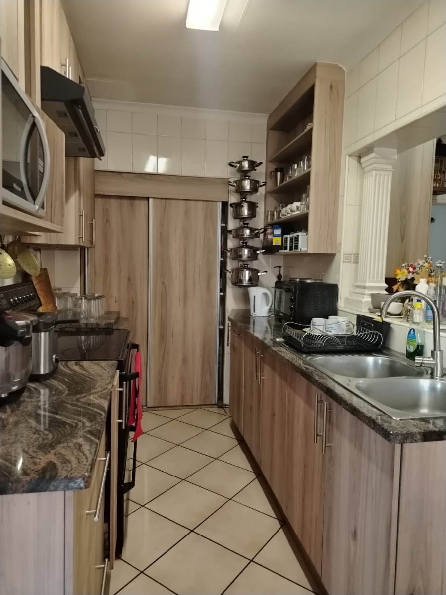 4 Bedroom Property for Sale in Rynfield Gauteng