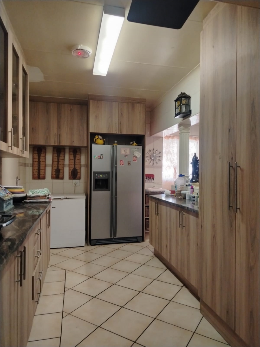4 Bedroom Property for Sale in Rynfield Gauteng