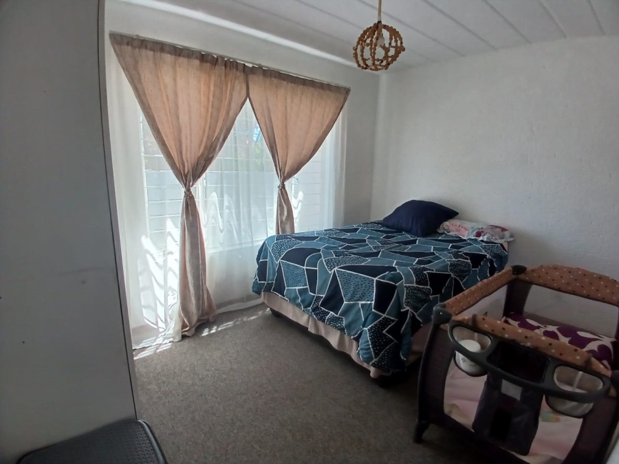 2 Bedroom Property for Sale in Glen Marais Gauteng