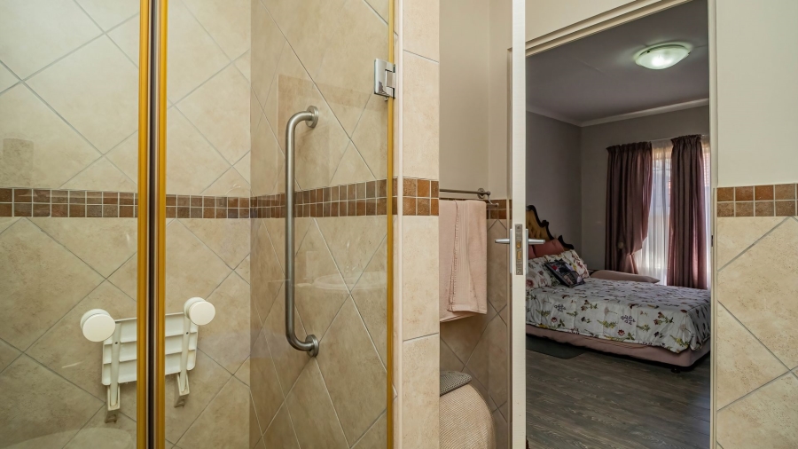 3 Bedroom Property for Sale in Brentwood Gauteng