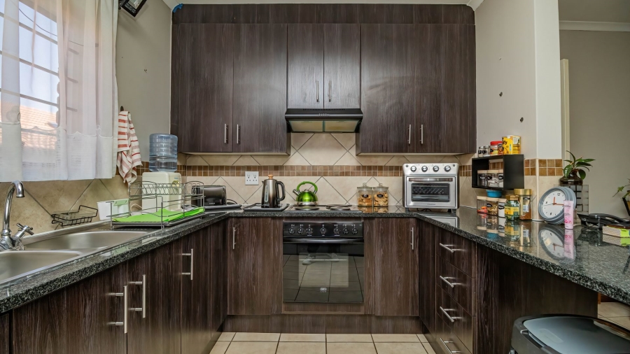3 Bedroom Property for Sale in Brentwood Gauteng