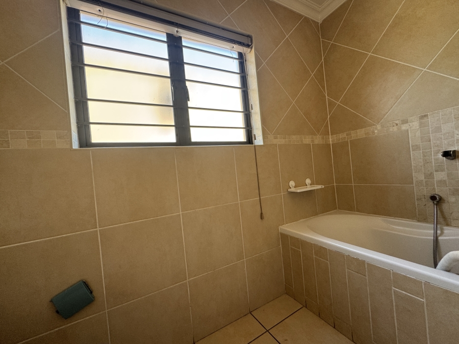 2 Bedroom Property for Sale in Primrose Gauteng