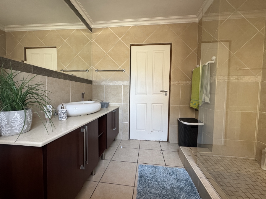 2 Bedroom Property for Sale in Primrose Gauteng
