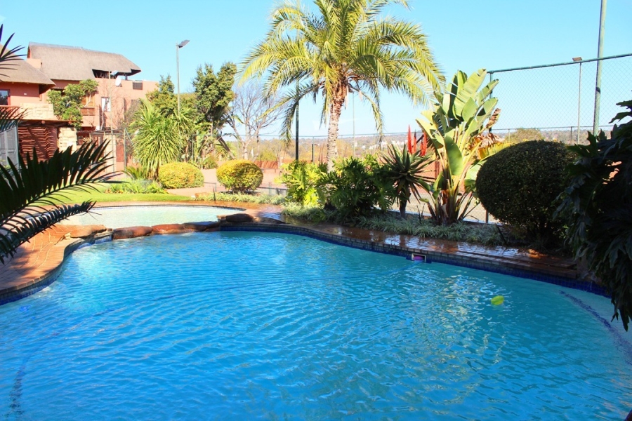 To Let 2 Bedroom Property for Rent in Sunninghill Gauteng