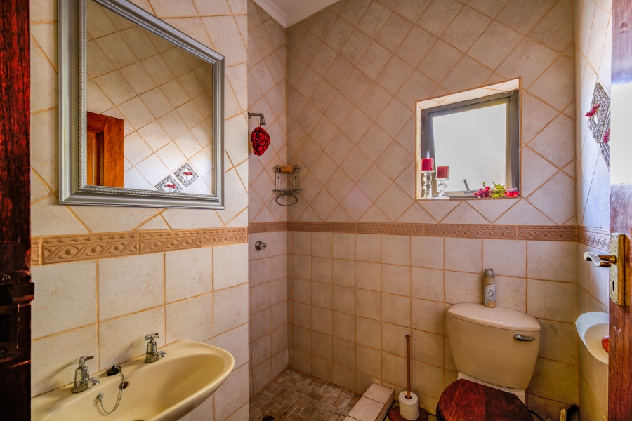 4 Bedroom Property for Sale in Wapadrand Gauteng