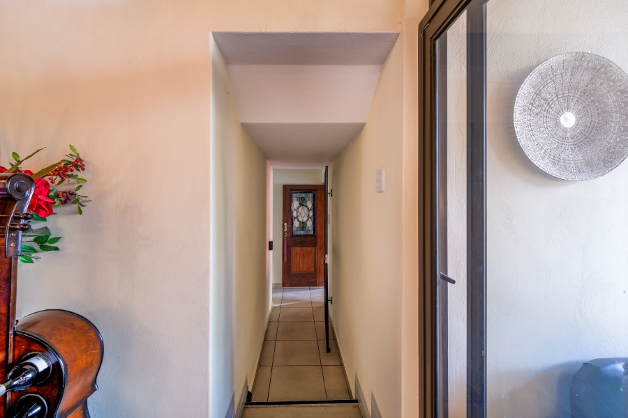 4 Bedroom Property for Sale in Wapadrand Gauteng
