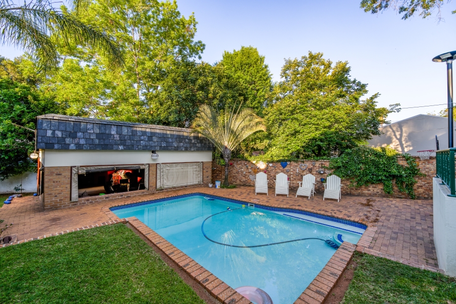 4 Bedroom Property for Sale in Wapadrand Gauteng