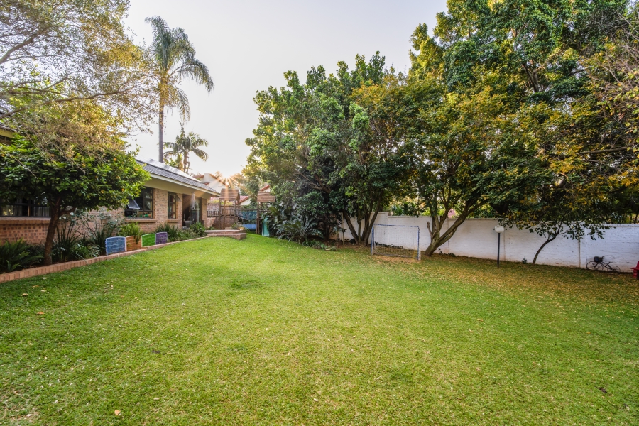4 Bedroom Property for Sale in Wapadrand Gauteng