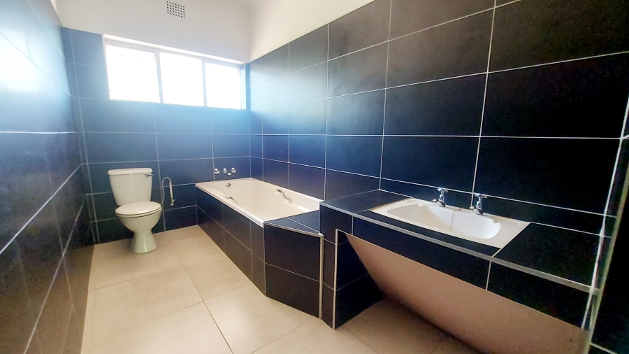 4 Bedroom Property for Sale in Lyttelton Manor Gauteng