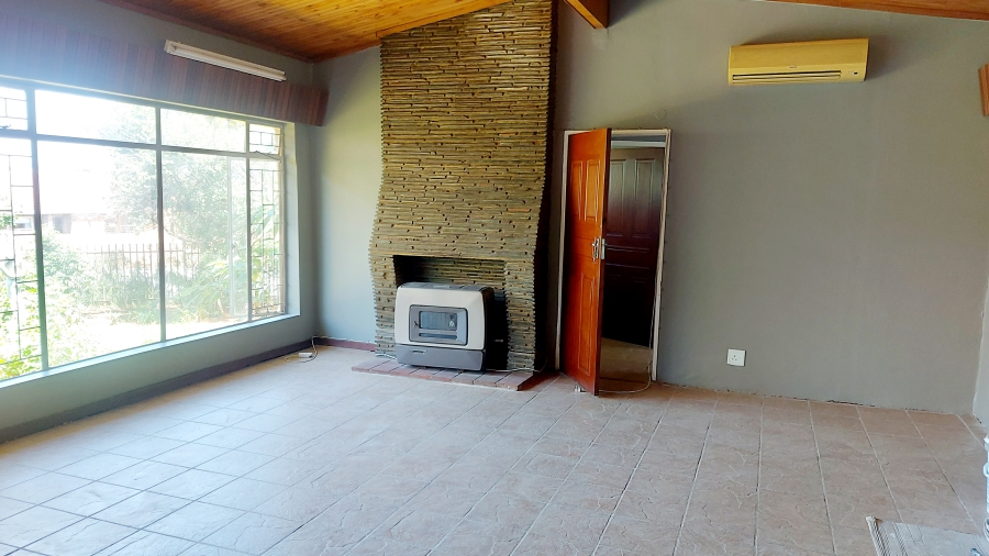 4 Bedroom Property for Sale in Lyttelton Manor Gauteng