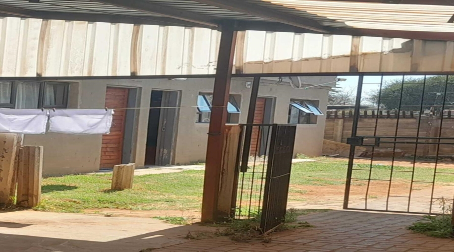 8 Bedroom Property for Sale in Vanderbijlpark CW 2 Gauteng